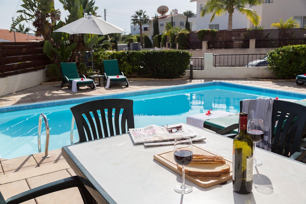 Coral Bay Sunbeam Villa Εξωτερικό φωτογραφία