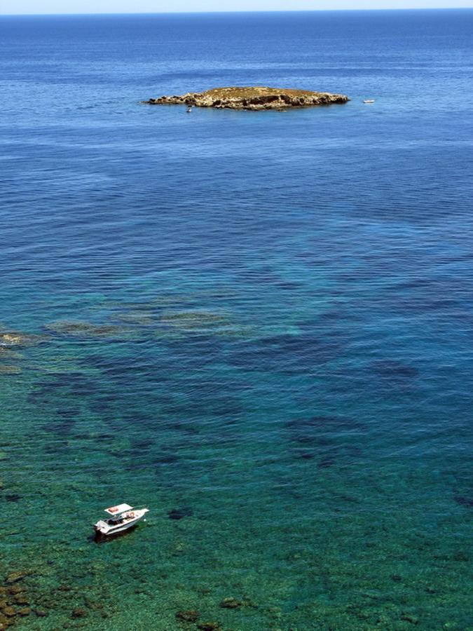 Coral Bay Sunbeam Villa Εξωτερικό φωτογραφία